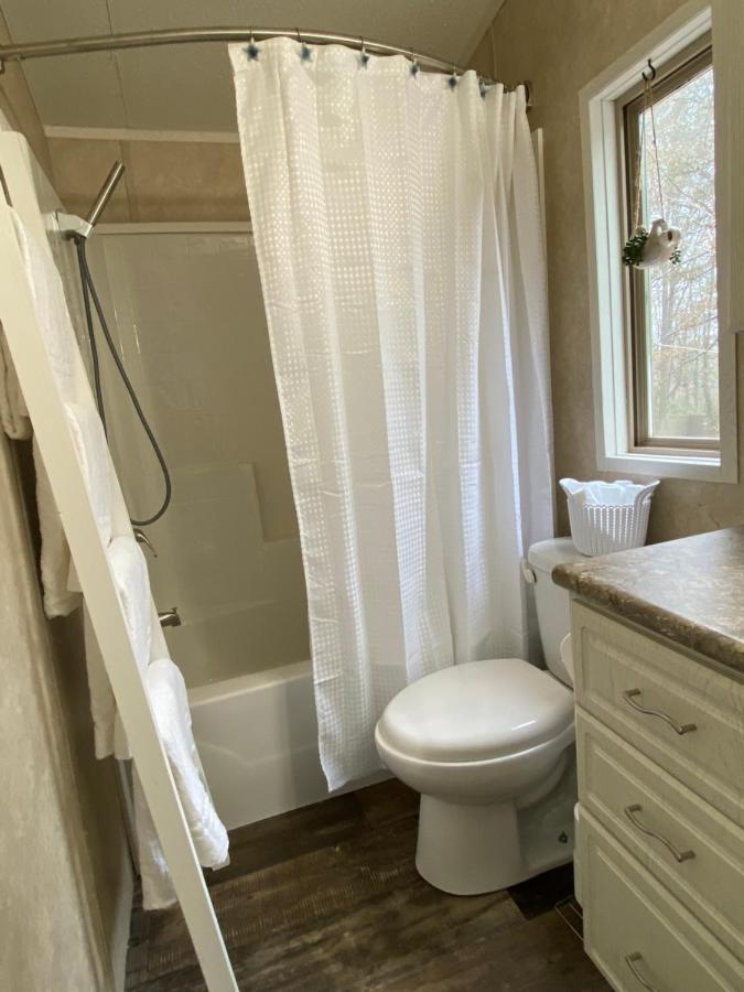 Your Own Cozy Tiny Home Austell Bagian luar foto